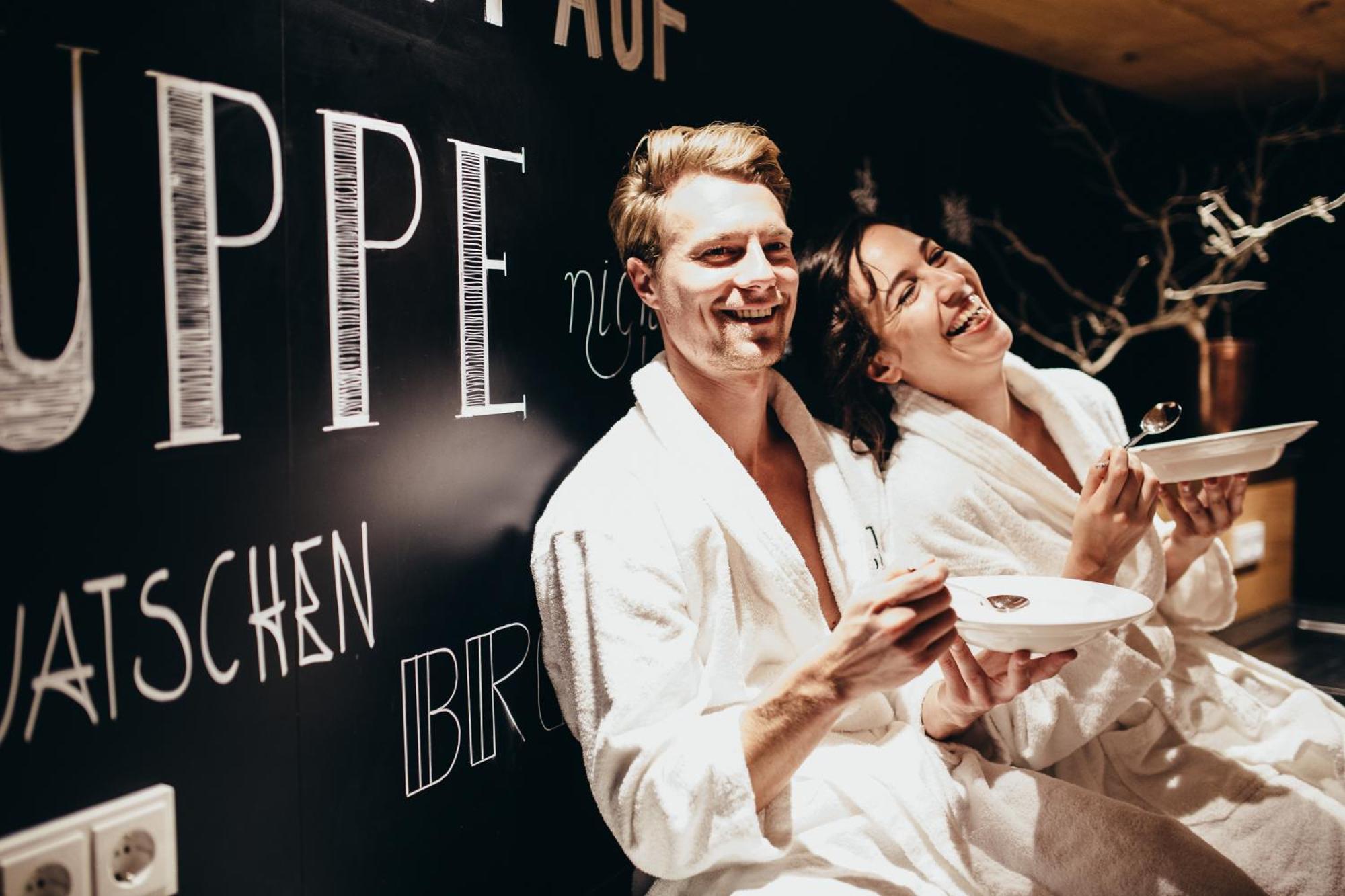 Hotel Kowald Loipersdorf 로이페어스도르프 바이 퓌르스텐펠트 외부 사진