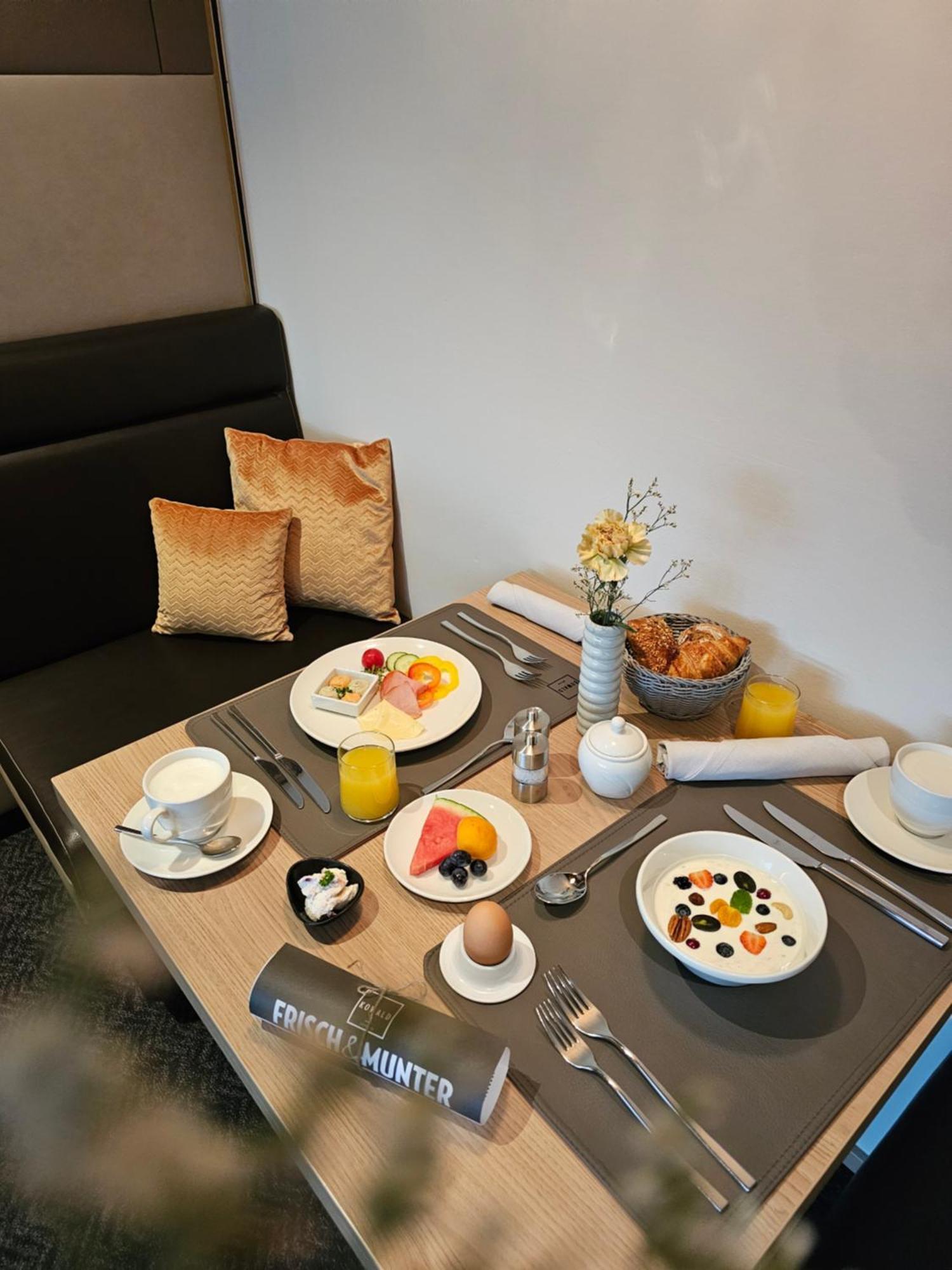 Hotel Kowald Loipersdorf 로이페어스도르프 바이 퓌르스텐펠트 외부 사진